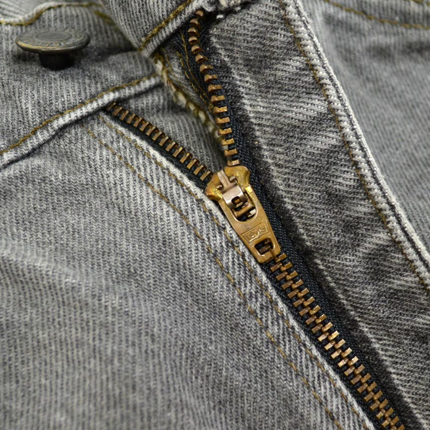 1980's Levi's 40505 FADED BLACK DENIM PANTS... W33 L29