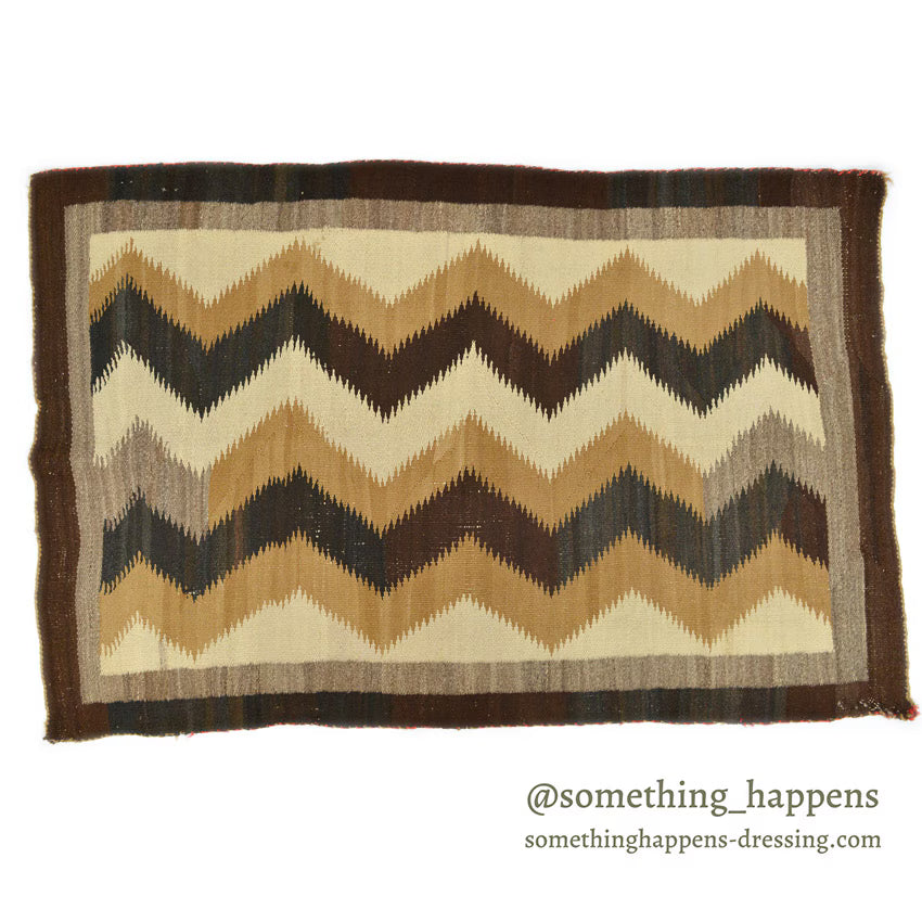 c.1940's NAVAJO RUG ZIGZAG LIGHTNING PATTERN... 163cm×110cm
