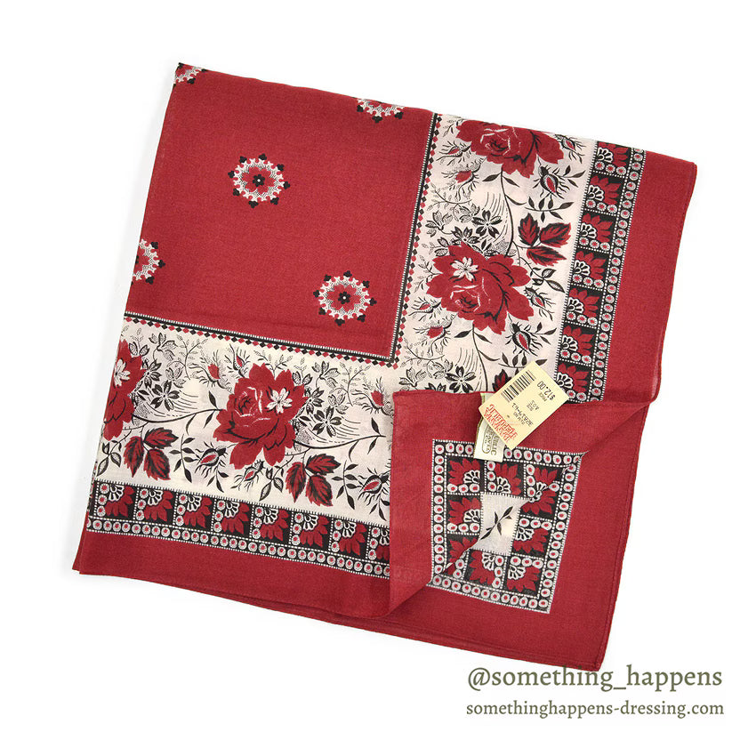 1980's DEADSTOCK BANANA REPUBLIC SAFARI & TRAVEL BANDANA RED...