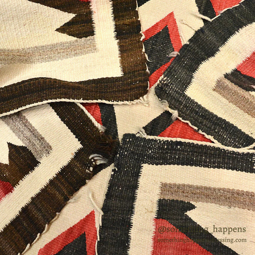 c.1930's NAVAJO RUG DIAMOND PATTERN... 135cm/92cm