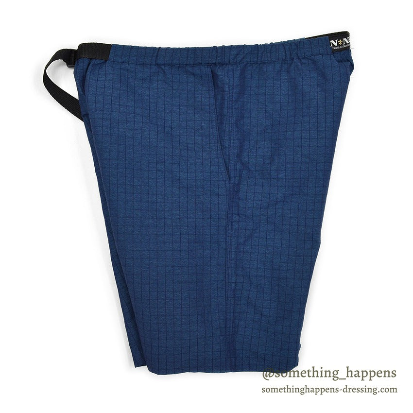 1990's NORTH BY NORTHEAST OUTDOOR NYLON SHORTS...M