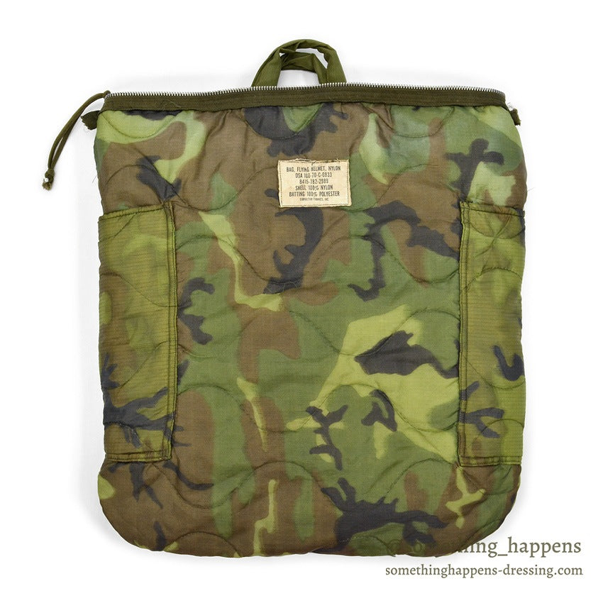1970's USAF BAG, FLYING HELMET, NYLON CAMO LINING...
