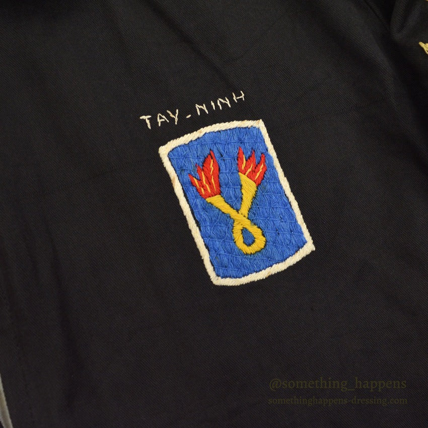 1960s VIETNAM SOUVENIR JACKET (Vietnamese souvenir jacket) 196th LIB...