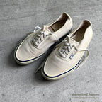 1980's VANS AUTHENTIC WHITE MADE IN USA...81/2