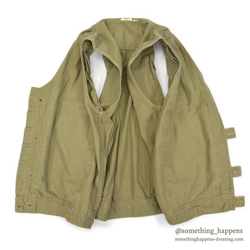 1970's~ UNUSUAL COTTON TWILL FISHING VEST...