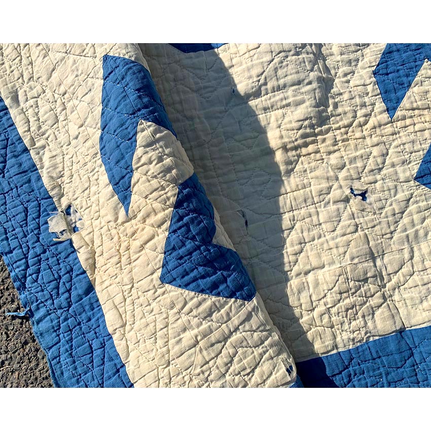 Circa 1920's Antique Fly Foot Pattern Patchwork Quilt...