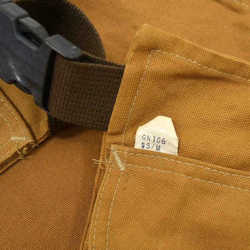 1980's CARHARTT DUCK HUNTING VEST...S/M