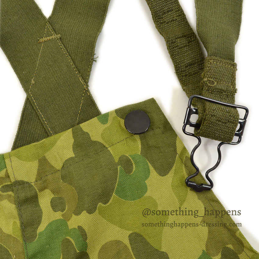 ~1960's DEADSTOCK FROGSKIN CAMO HBT HUNTING OVERALL...EX-LARGE