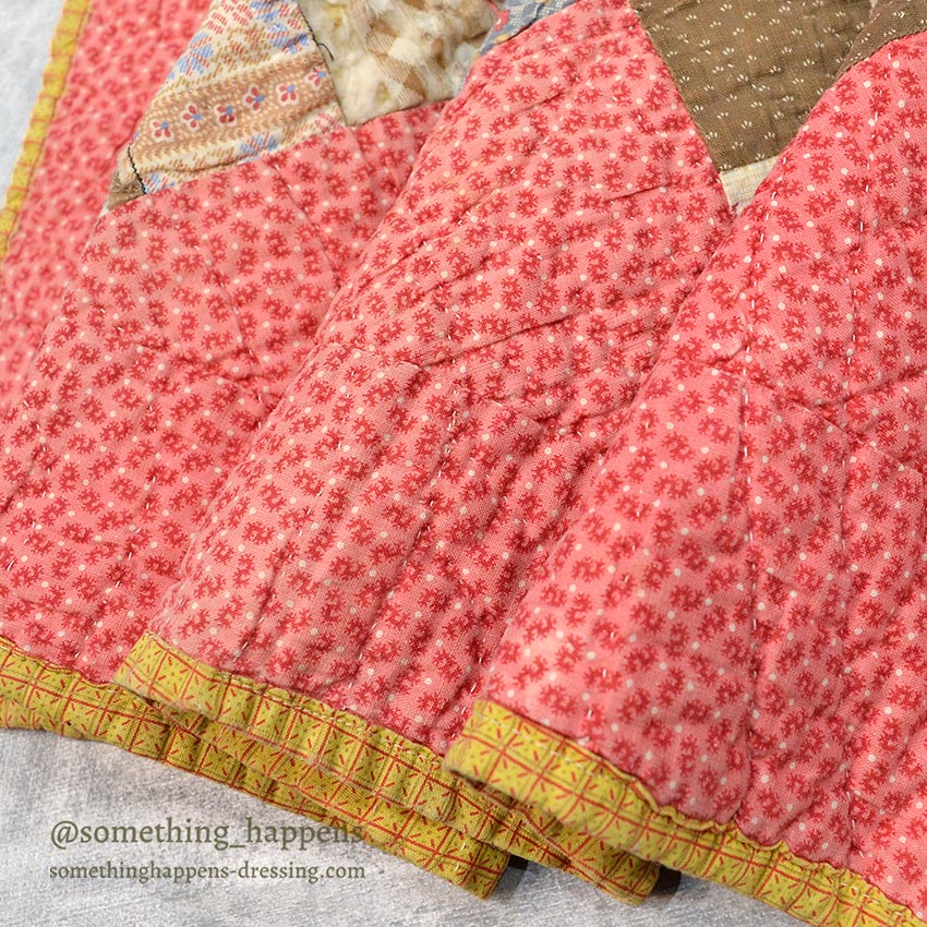 ANTIQUE NINE PATCH CALICO PATCHWORK RED CRIB QUILT FADED... 120cm/99cm