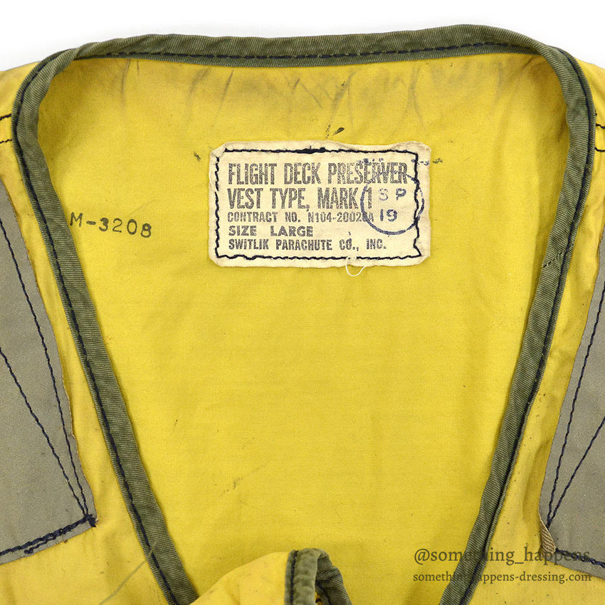 1960's U.S.NAVY AIRCRAFT FLIGHT DECK PRESERVER VEST TYPE, MARK1 ... LARGE