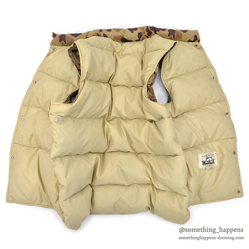 1970's WOOLRICH CAMO DOWN VEST...M