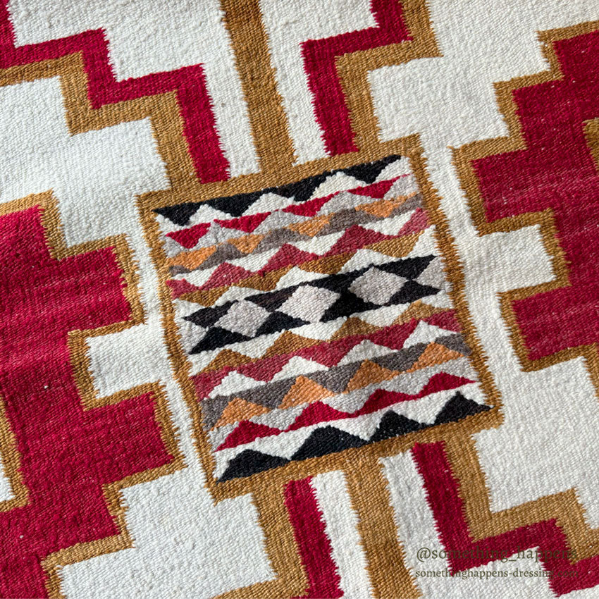 c.1940's NAVAJO RUG / RARE PATTERN / SMALL RUG IN RUG ... 128cm/74cm