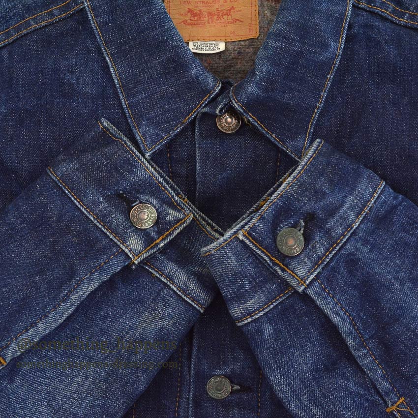 1970's Levi's 70505-0317 small-e DENIM JACKET BLANKET DARK... Fits like a 44