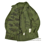 1960's USARMY HAND PAINTED LEAF CAMO JUNGLE FATIGUE JACKET...MS