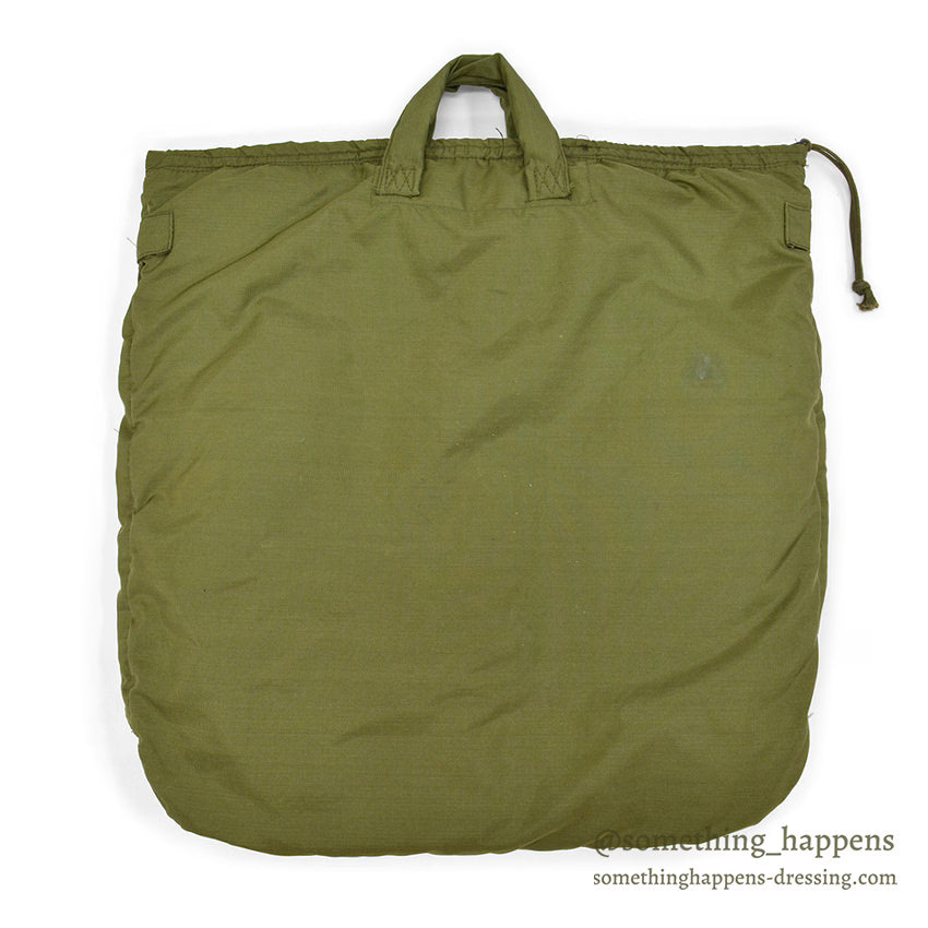 1970's USAF BAG, FLYING HELMET, NYLON CAMO LINING...