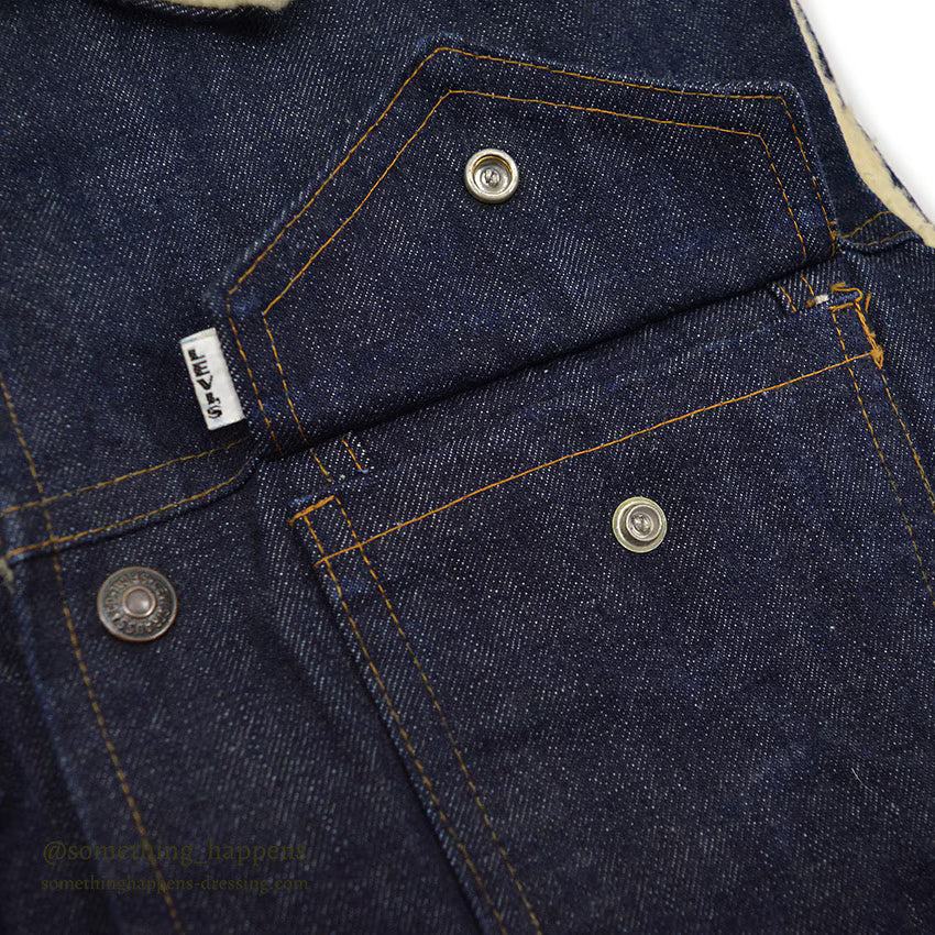 1960's LEVI'S 70579-0217 BIGE DENIM BOA VEST... 36