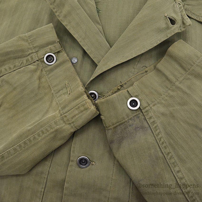 1940's U.S.ARMY WW2 M-43 HBT JACKET / UNUSUAL METAL BUTTON ... 38R