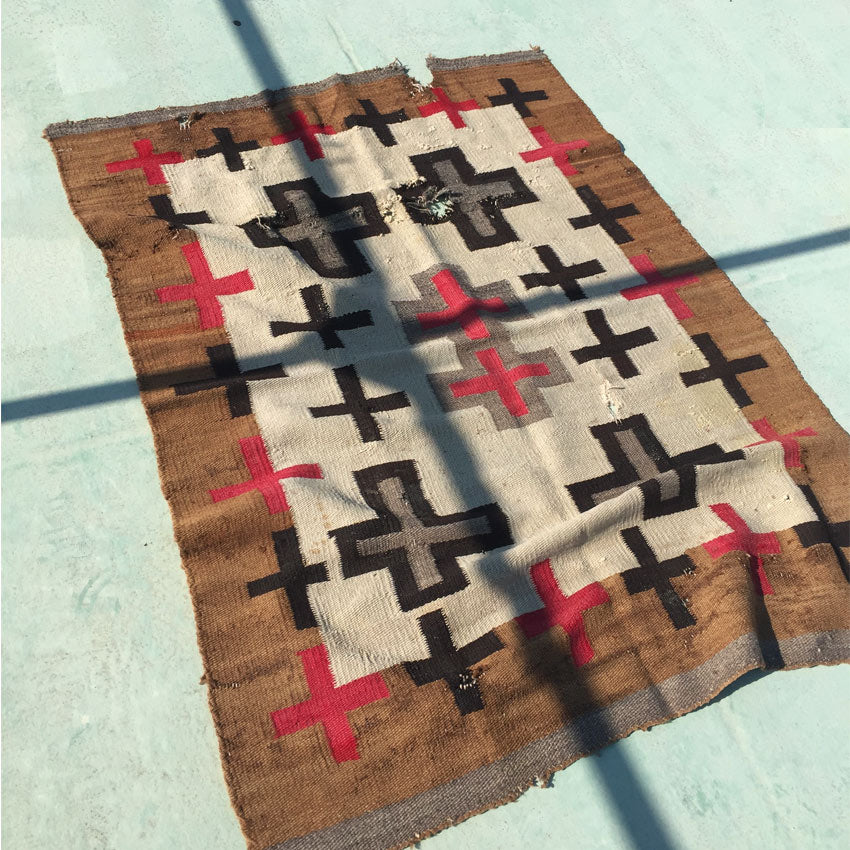 ~1930s Navajo Rug, Cross Pattern, Rare Pattern, 118cm x 159cm...