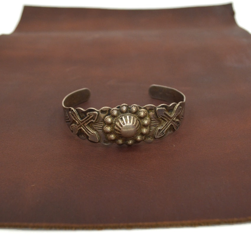 Circa 1930's~ Navajo Fred Harvey Style Copper Bangle... 1