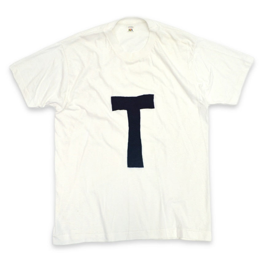 ~90's FRUIT OF THE LOOM 'T-patch' T-shirts... XL