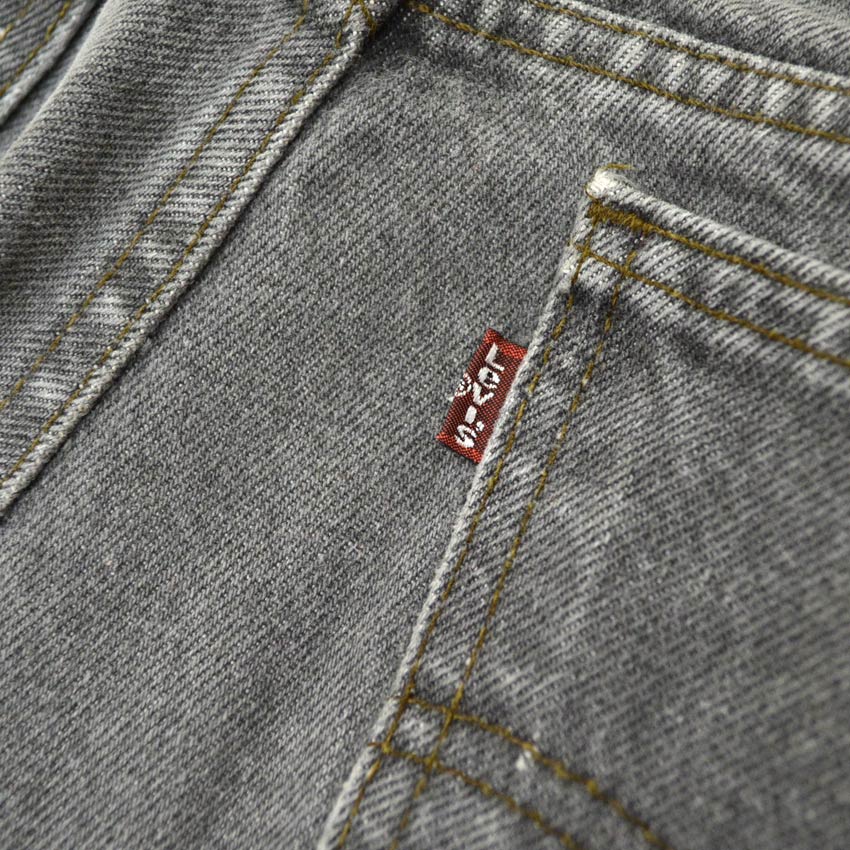 1980's Levi's 40505 FADED BLACK DENIM PANTS... W33 L29