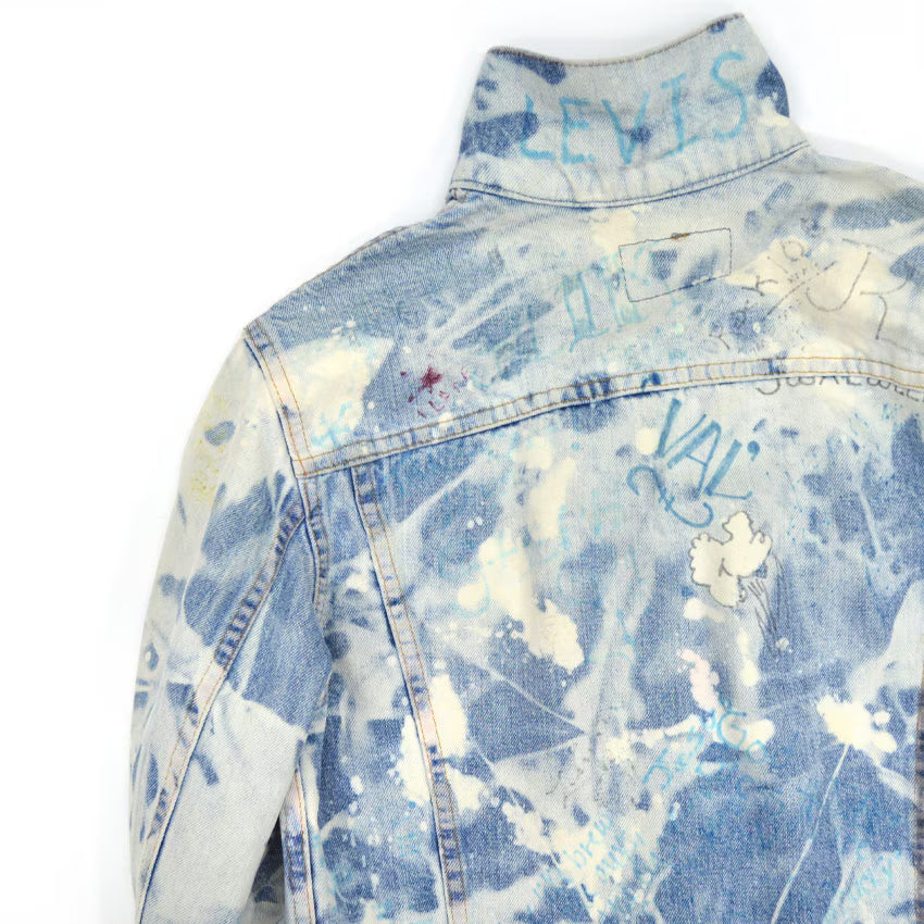 1980's Levi's 70505 Class of 85 Bleached Denim Jacket ... Fits like 38