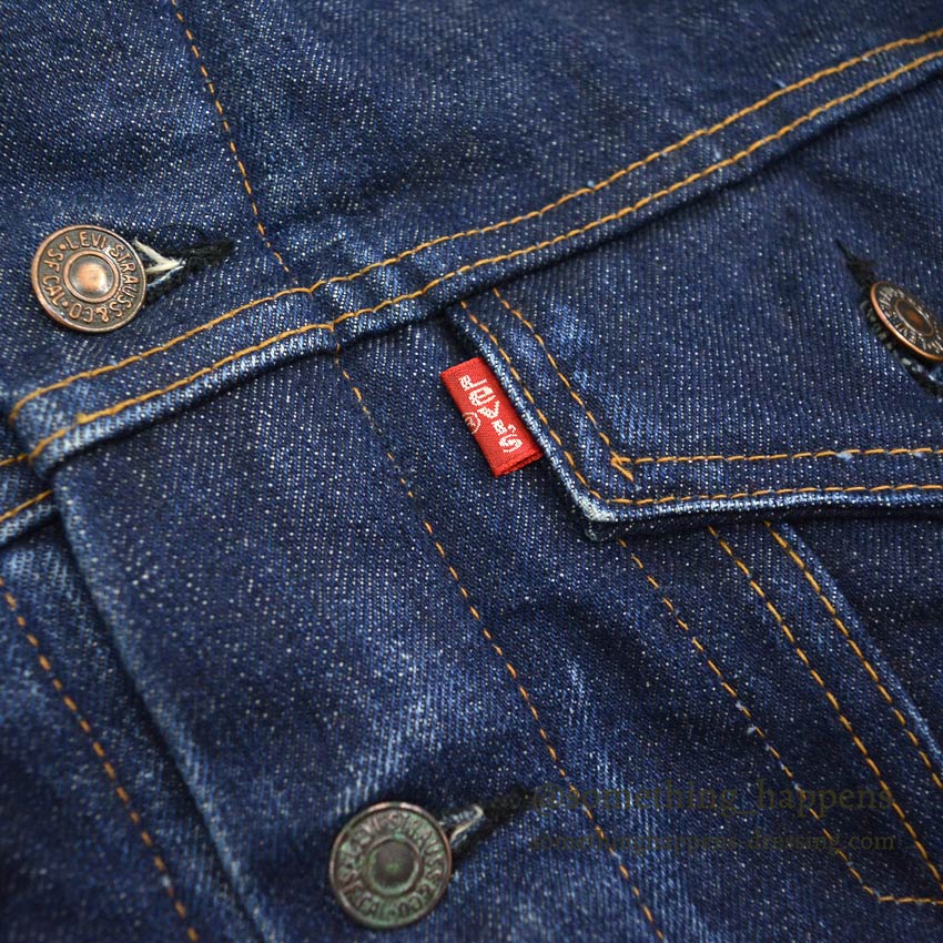 1970's Levi's 70505-0317 small-e DENIM JACKET BLANKET DARK... Fits like a 44