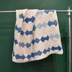 ANTIQUE BOWTIE INDIGO CALICO PATCHWORK CRIB QUILT... 122cm/100cm