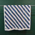 ANTIQUE LIGHTNING STREAK ZIG ZAG INDIGO STAR CALICO PATCHWORK QUILT... 195cm/120cm