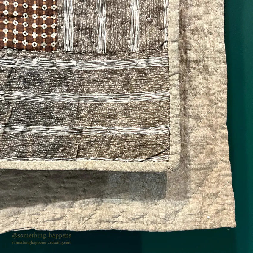 ANTIQUE PRIMITIVE FOLK ART PATCHWORK QUILT... 228cm/228cm