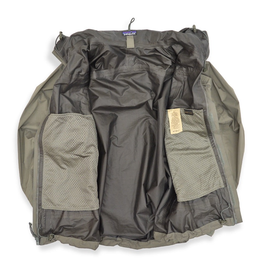 Patagonia PCU LEVEL6 GORE-TEX JACKET ALPHA GREEN... MR