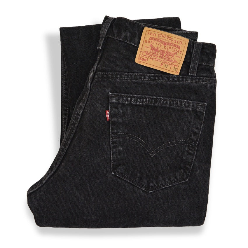 1990's Levi's 505 BLACK DENIM PANTS... W33 L32