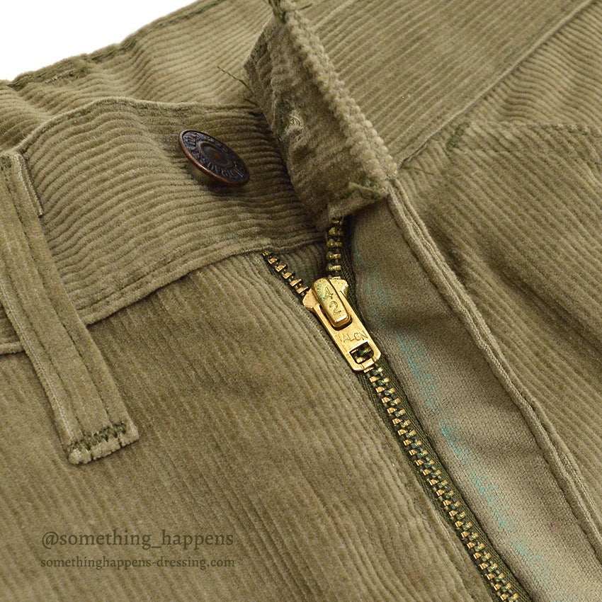 1960's DEADSTOCK LEVI'S 518 BIG-E SLIM FITS CORDUROY PANTS... W34/L31