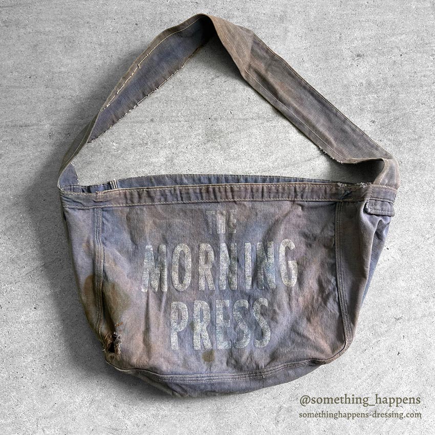 1940's~ THE MORNING PRESS FADED NAVY NEWSPAPERS BAG...