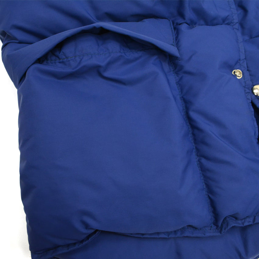 80's LL Bean unbranded snap down vest... M