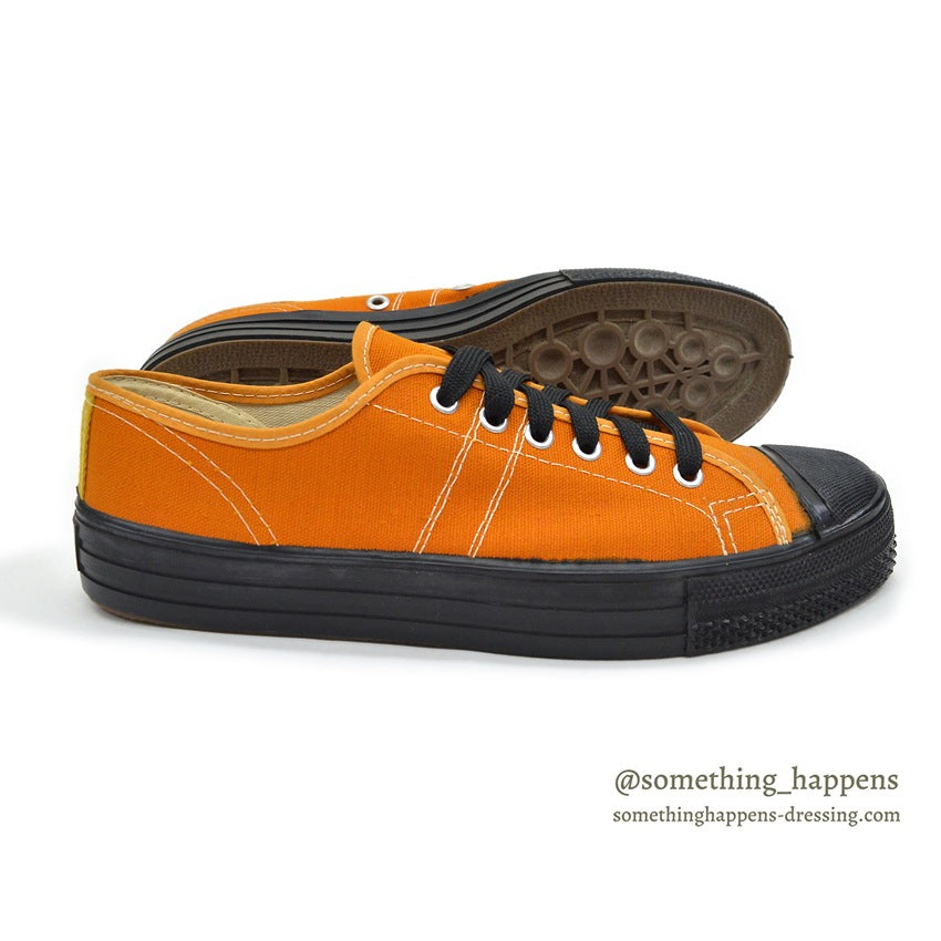1970's DEADSTOCK UNKNOWN ORANGE/BLACK CANVAS SHOES...8