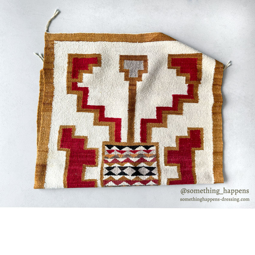 c.1940's NAVAJO RUG / RARE PATTERN / SMALL RUG IN RUG ... 128cm/74cm