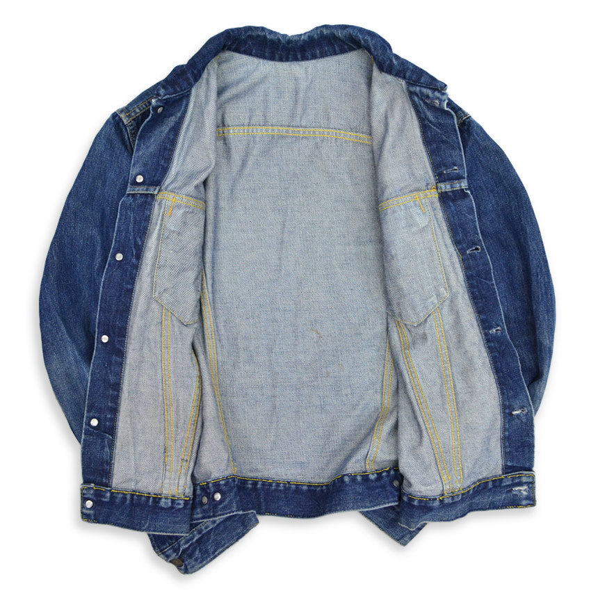 60's LEVI'S 558XX denim jacket with guarantee tag... Fits like size 44