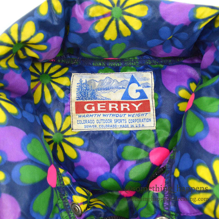 1970's GERRY HIPPIE FLOWER PATTERN ALL OVER PRINT DOWN JACKET...
