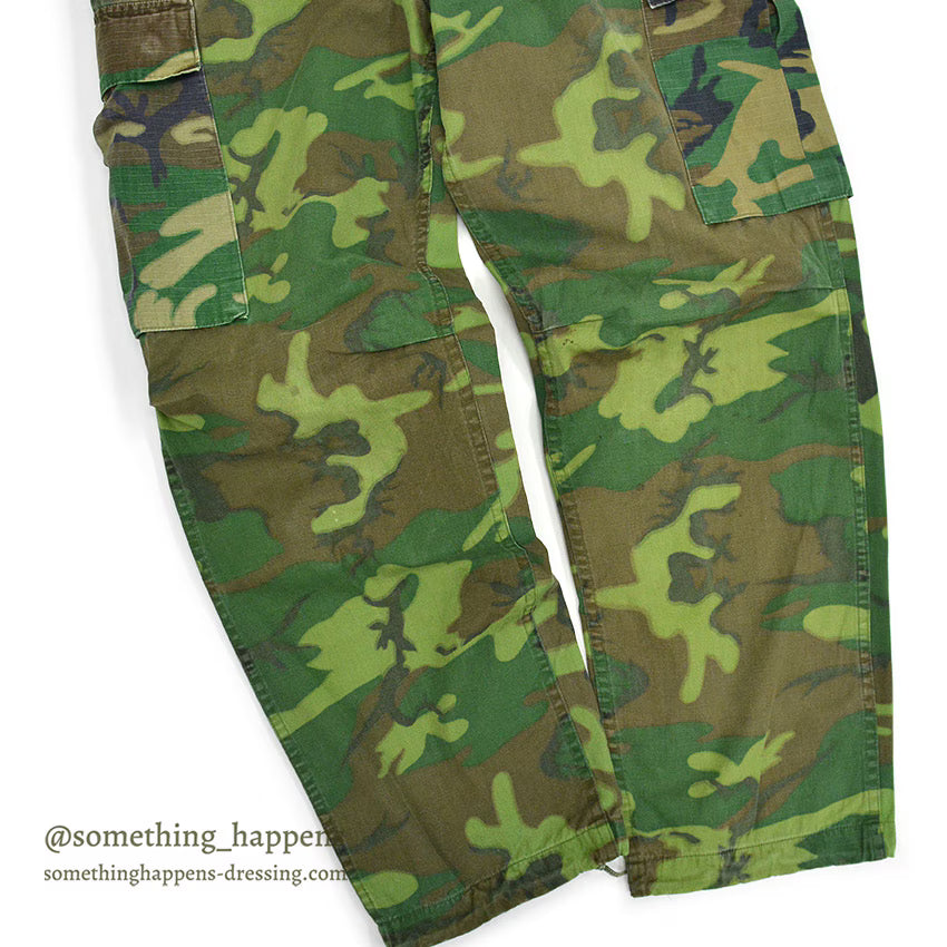 1970's USARMY ERDL NON RIP MIX LEAF PANTS... MEDIUM-REGULAR