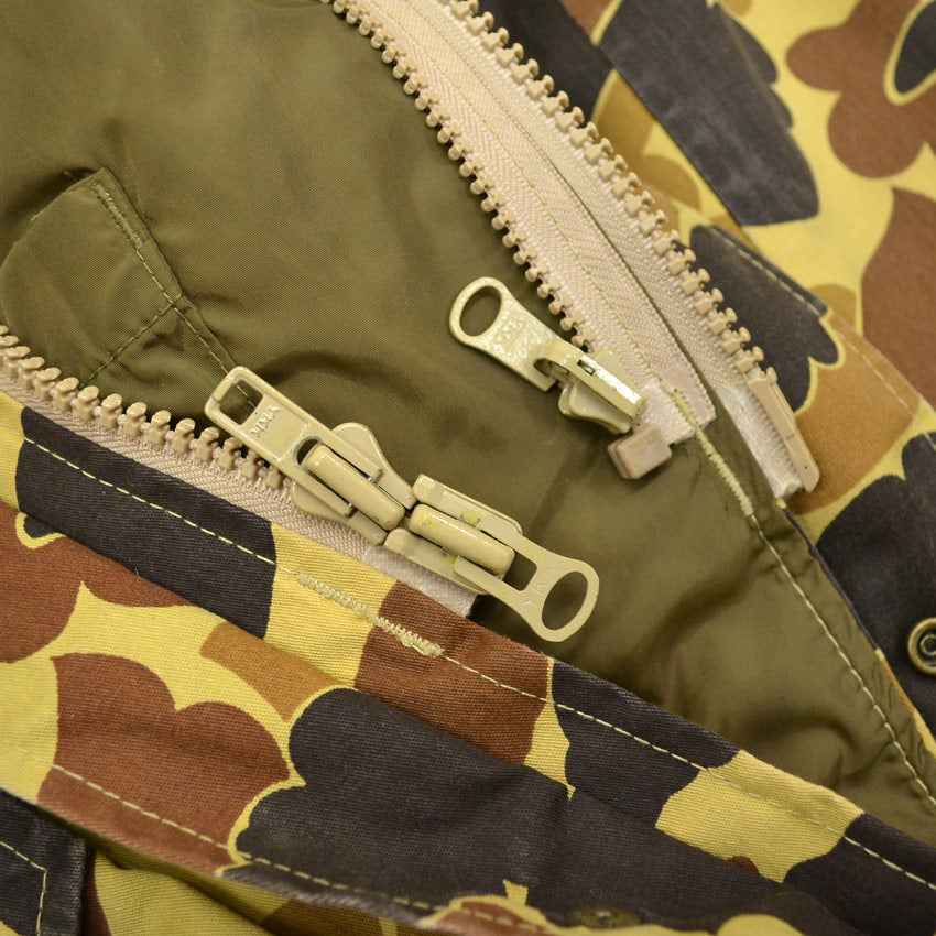 1980's Columbia Duck Hunter Camo Gore-tex Jacket...M