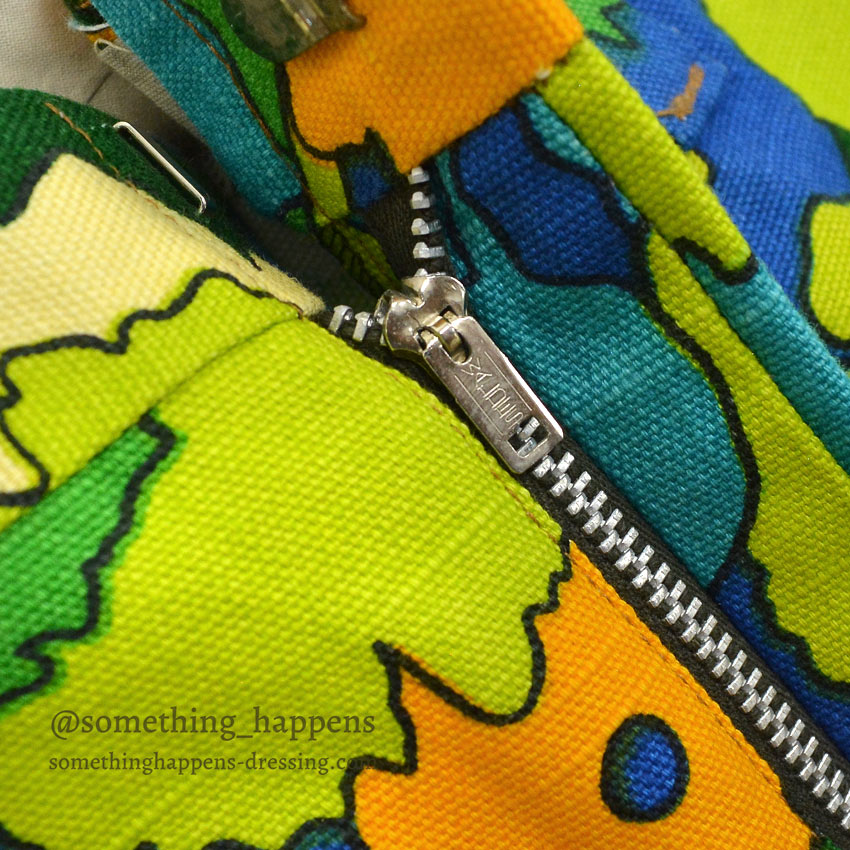 1960's~ DEADSTOCK PENNEYS FLOWER PATTERN ALL COTTON PANTS... W34/L32