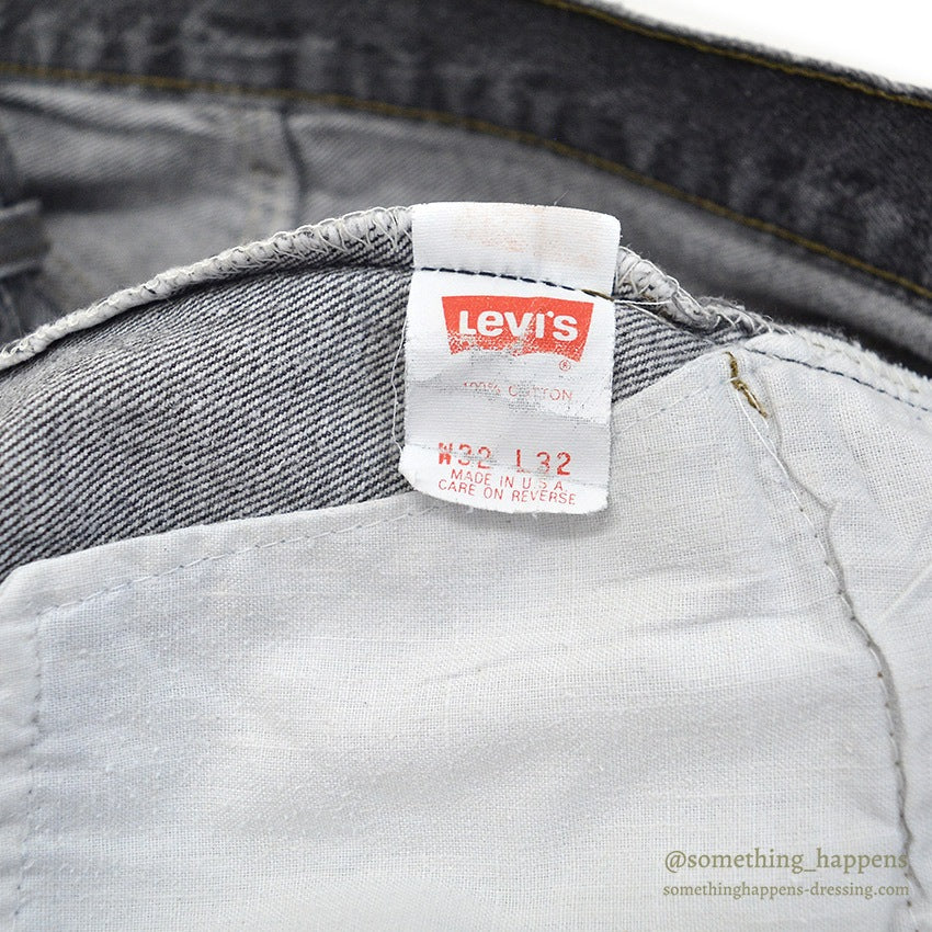 1990's Levi's 501 BLACK DENIM PANTS CHOPPED... W32