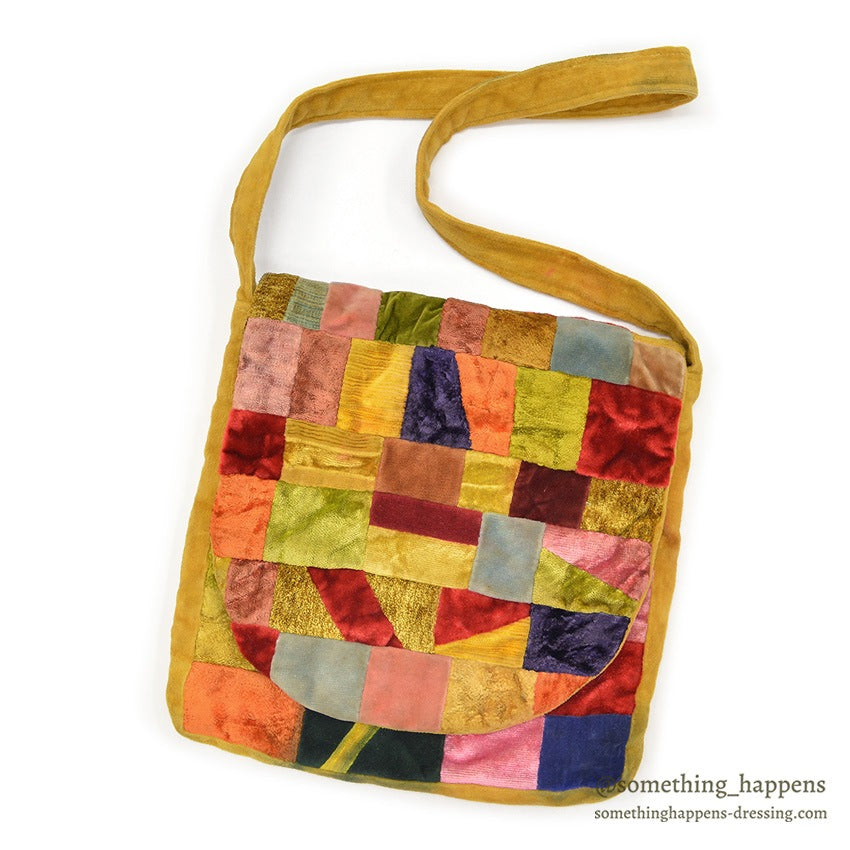 1970's PATCHWORK QUILT VELOR BAG...
