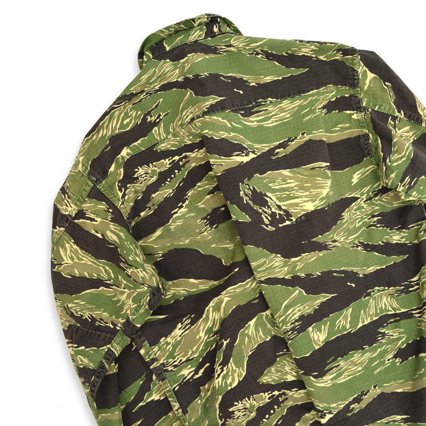 80's- TIGER STRIPE PRODUCTS Jungle Fatigue Jacket... M