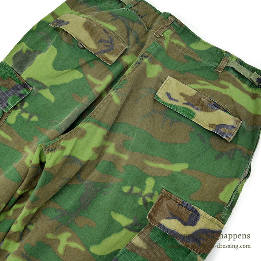 1970's USARMY ERDL NON RIP MIX LEAF PANTS... MEDIUM-REGULAR
