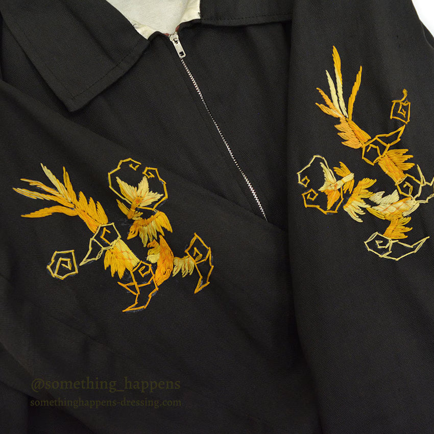 1960s VIETNAM SOUVENIR JACKET SNOOPY PATCH & SKULL PATCH (Vietnamese-style jacket)...