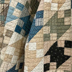 ANTIQUE CALICO PATCHWORK QUILT... 193cm/176cm