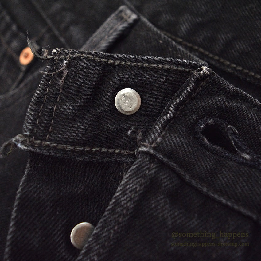 1990's Levi's 501 BLACK DENIM PANTS... W36 L30