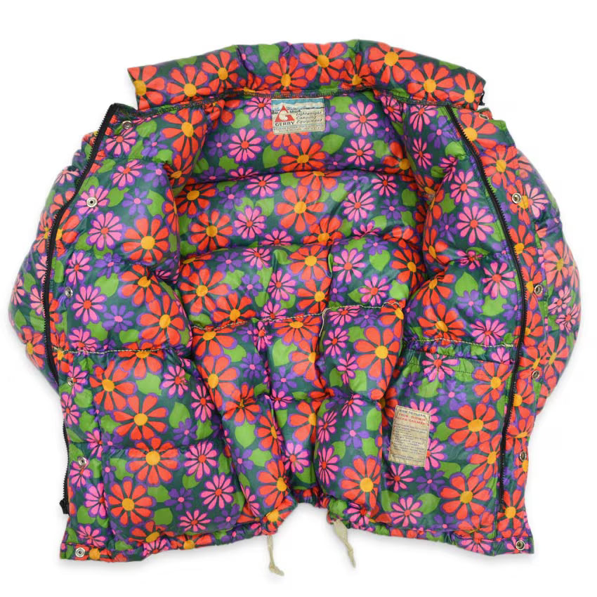 1970's GERRY HIPPIE FLOWER PATTERN ALL OVER PRINT DOWN JACKET...